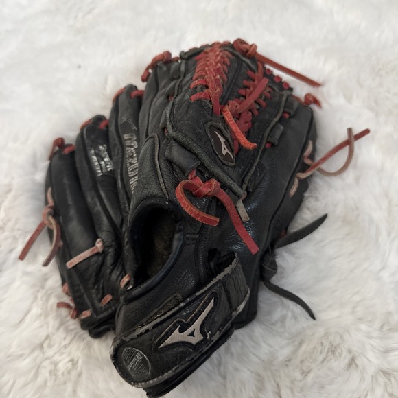 Mizuno GPL-1150 D3 Boys Tight Fit Game Ready 11.5" Baseball Glove - Picture 5 of 7